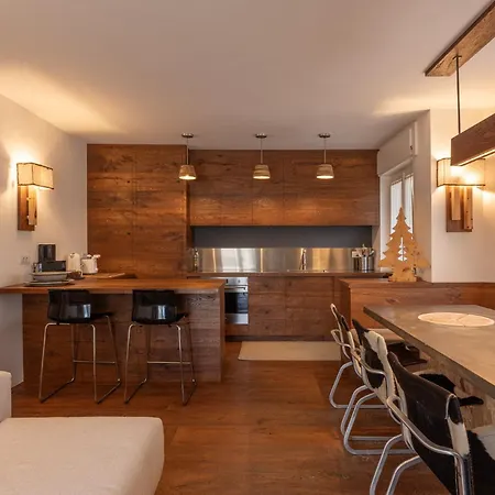 Casa Bucaneve, Con Terrazza Panoramica Sulle Dolomiti 아파트 코르티나 담페조
